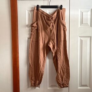 Aerie Tan/Brown slub knit summer Jogger style pant
